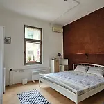 Din Διαμέρισμα