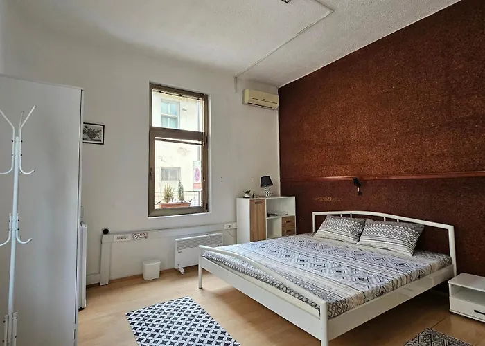 Din Апартаменты