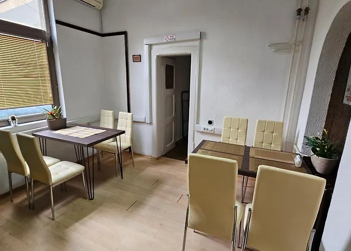 Din Апартаменты